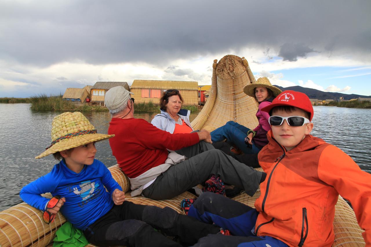 Uros Qhota Uta Lodge Puno Exterior photo